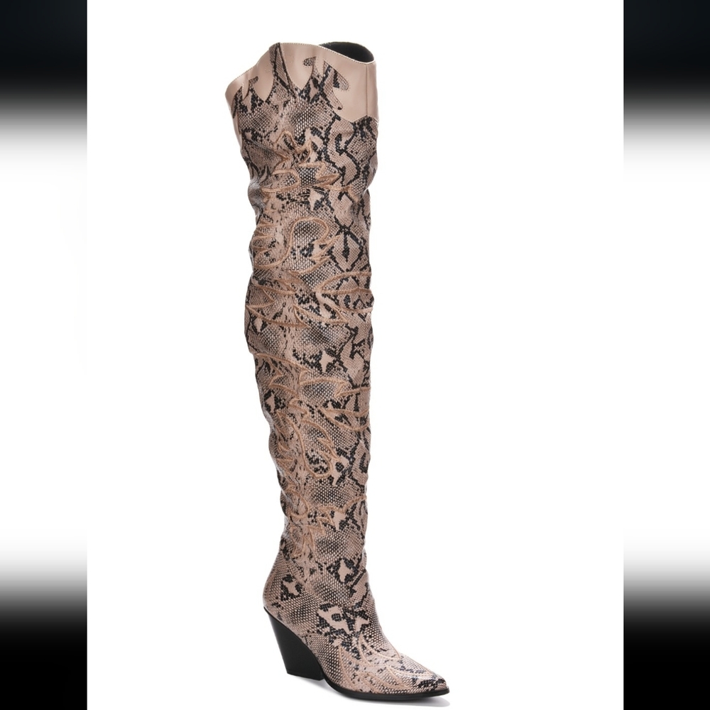 Kelsey21 cape robbin womens boot - BRAND NEW - SNAKE
